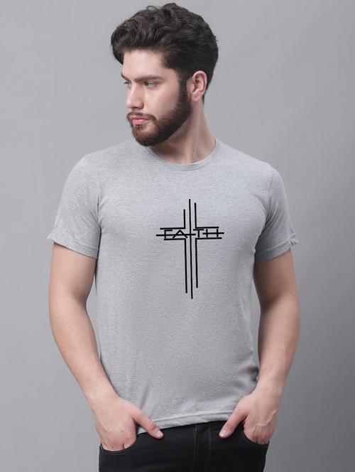 men round neck chest print t-shirt - 20688186 - Very Small Image - 1