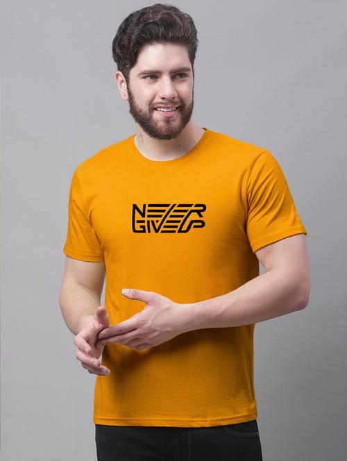 men round neck chest print t-shirt - 20688196 - Very Small Image - 1