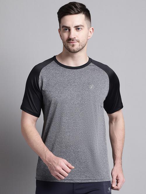 men color block round neck t-shirt - 20757327 - Very Small Image - 1