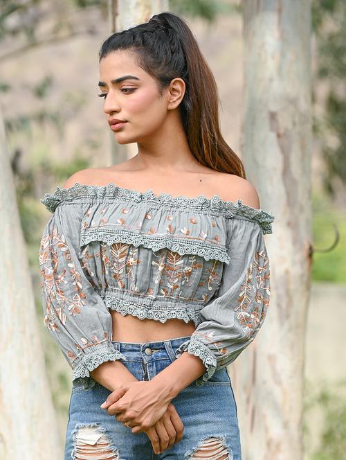 grey embroidered detailed crop top - 20767037 - Very Small Image - 1