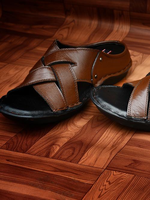 brown leather slip on sandals - 20795236 - Very Small Image - 1