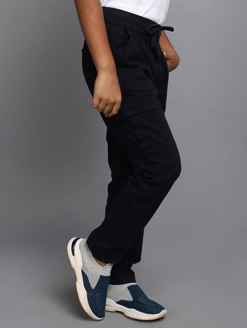 blue solids cargos - 20797927 - Zoom Image - 2