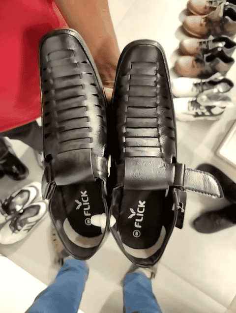 black pu (polyurethane) clogs - 20801554 - Very Small Image - 1