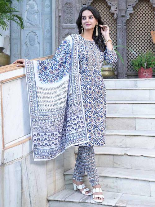 women batik print cotton suit set with dupatta - 20808286 - Very Small Image - 1