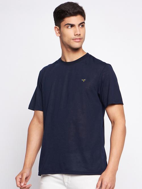 men round neck plain t-shirt - 20814452 - Very Small Image - 1