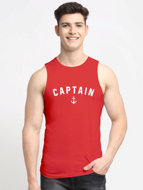 men round neck chest print t-shirt - 20822284 - Very Small Image - 1