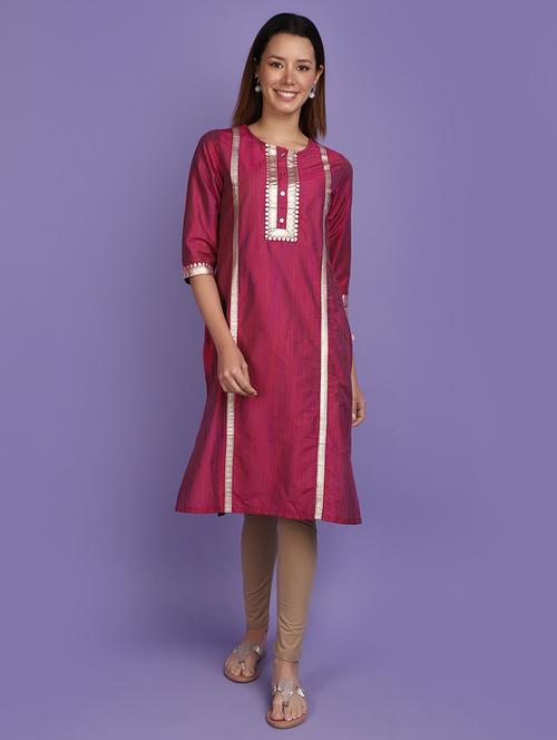 women magenta round neck straight kurta - 20831420 - Very Small Image - 1