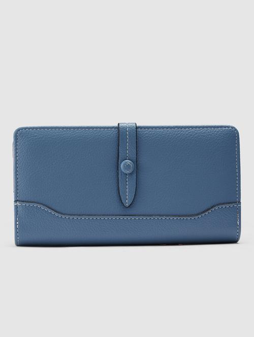blue leatherette wallet - 20906605 - Very Small Image - 1