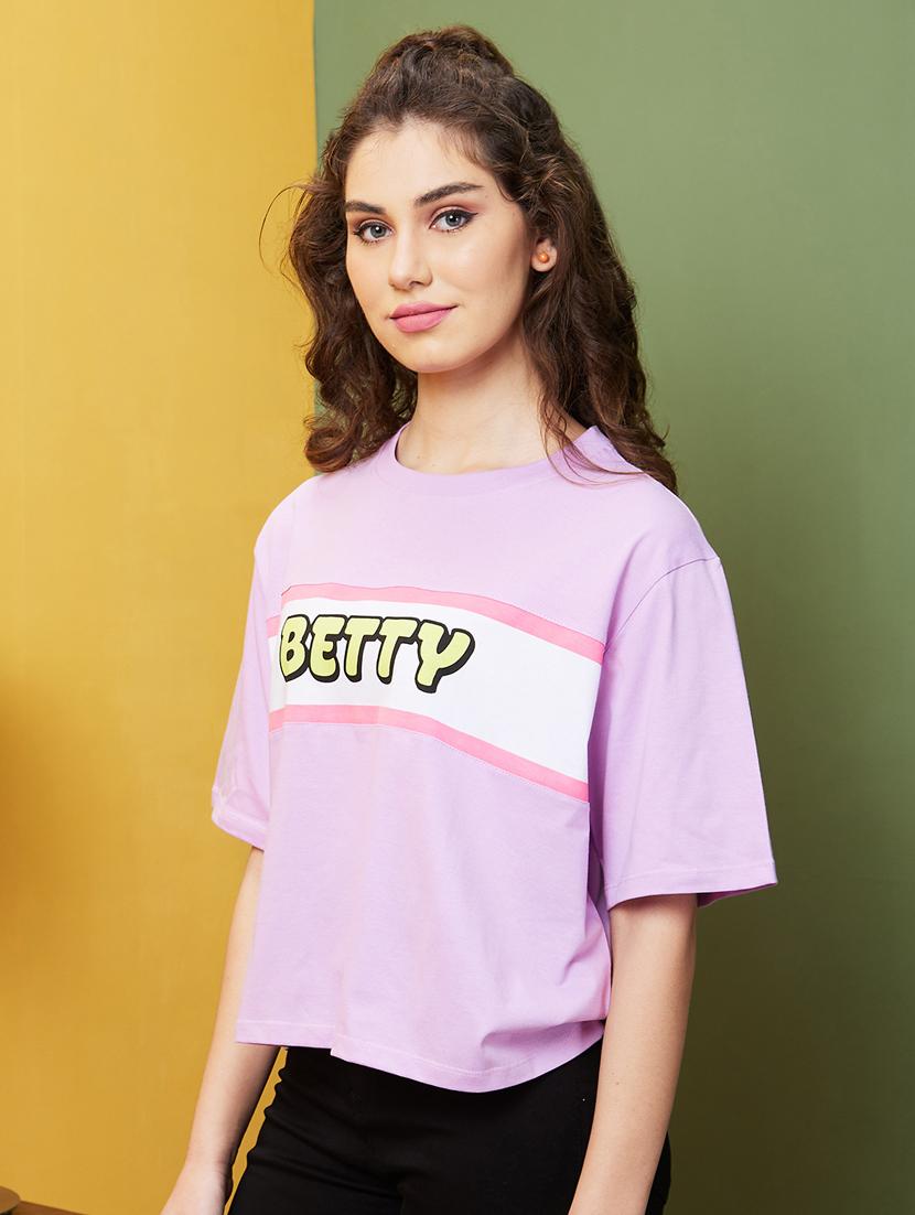 women typographic round neck boxy t-shirt - 20911609 - Zoom Image - 1
