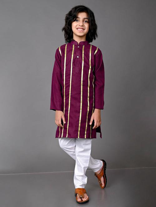 maroon cotton blend kurta sets  - 20943196 - Very Small Image - 1