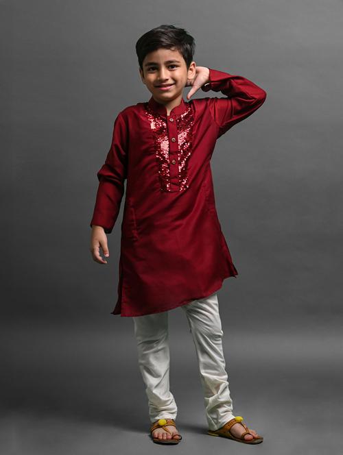 boys embroidered silk kurta pyjama set - 20943508 - Very Small Image - 1