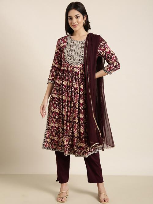 women ikat round neck kurta pant set with dupatta - 20961186 - Very Small Image - 1