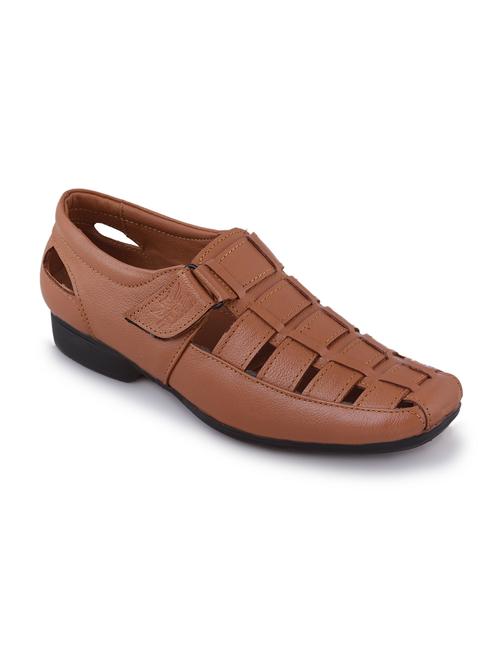 men solid back strap sandal - 20962549 - Very Small Image - 1