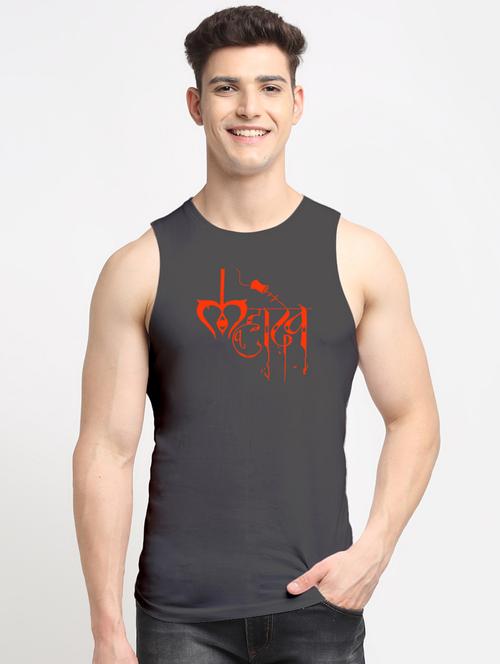 men typographic printed vest - 20965737 - Very Small Image - 1