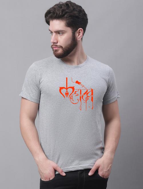 men round neck chest printed t-shirt - 20968818 - Very Small Image - 1