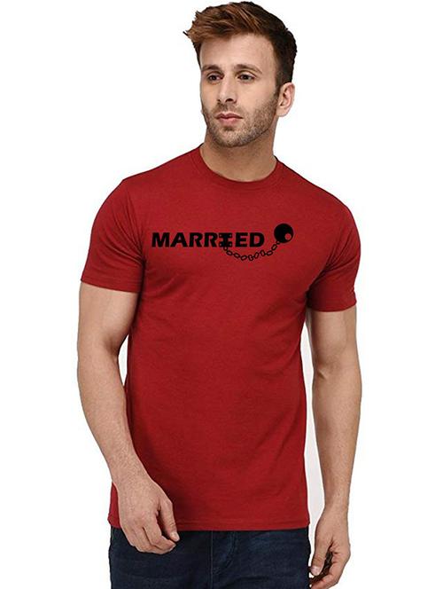 men round neck chest print cotton t-shirt - 20995584 - Very Small Image - 1