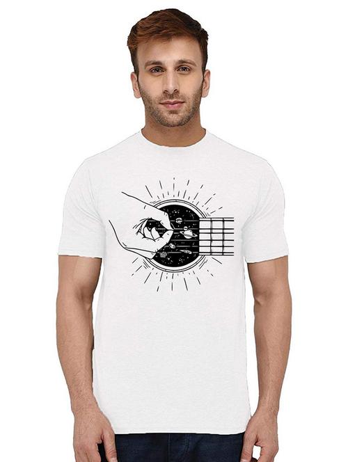 men round neck chest print t-shirt - 21009651 - Very Small Image - 1