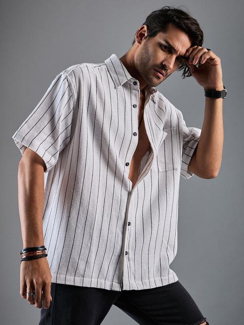men striped oversized casual shirt - 21032130 - Very Small Image - 1