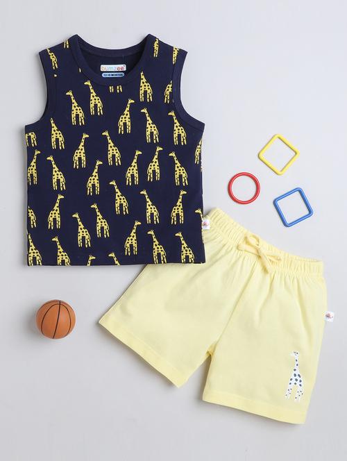 kids quirky printed vest & shorts  - 21032219 - Very Small Image - 1