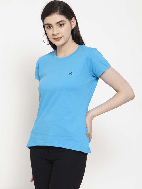 women round neck plain t-shirt - 21034572 - Very Small Image - 1