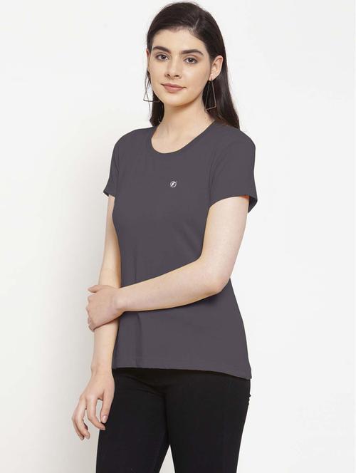 women round neck plain t-shirt - 21034577 - Very Small Image - 1