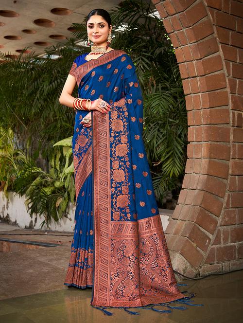 women self design banarasi saree with blouse - 21036486 - Very Small Image - 1