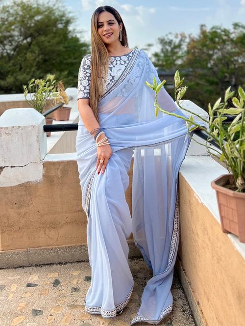 women solid with bordered saree with blouse - 21036774 - Very Small Image - 1