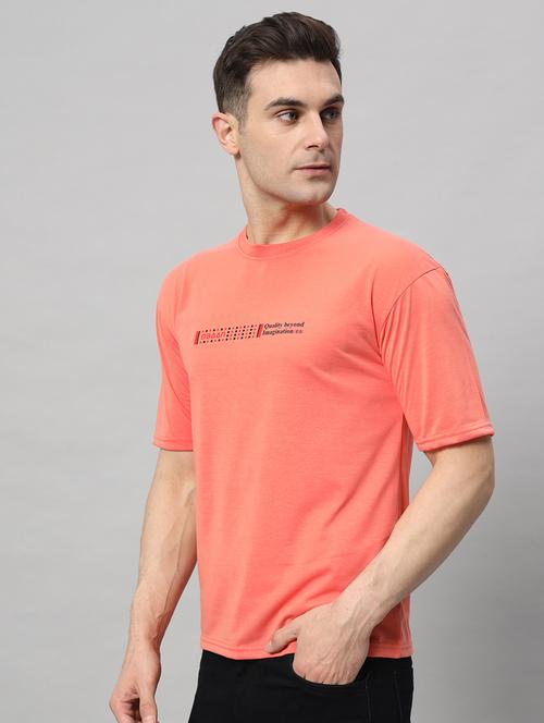 men round neck chest printed t-shirt - 21058372 - Very Small Image - 1