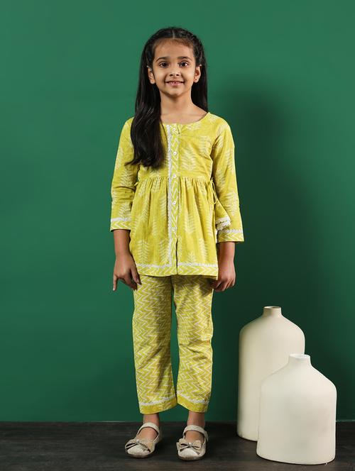 green cotton kurta palazzo set  - 21083063 - Very Small Image - 1