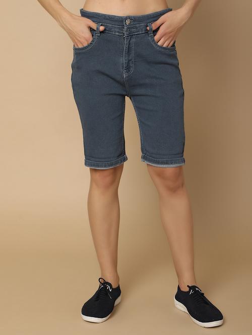 women solid mid rise denim short - 21103177 - Very Small Image - 1