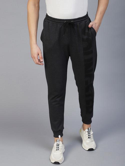 men mid rise relaxed fit jogger - 21143674 - Very Small Image - 1