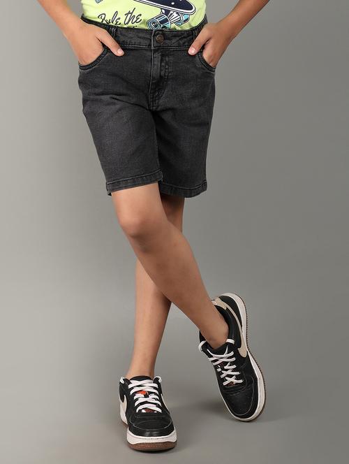 boys solid mid rise casual shorts - 21151416 - Very Small Image - 1