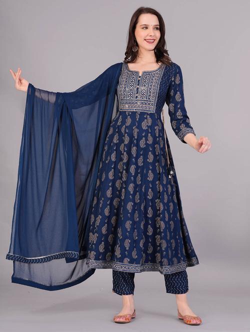 women three quarter sleeve anarkali kurta pant with dupatta set - 21171334 - Very Small Image - 1