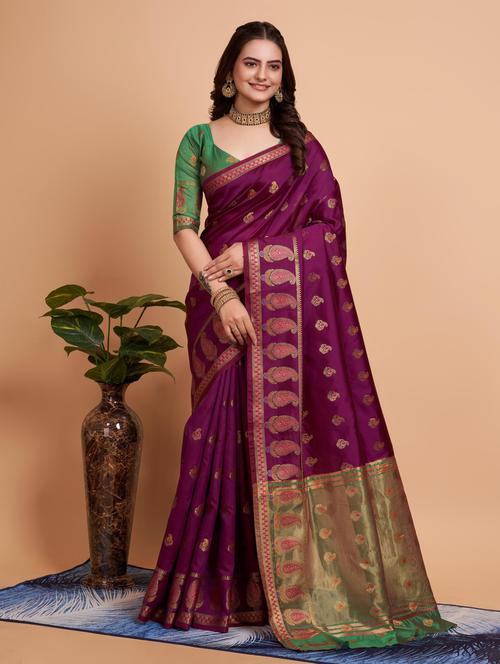 women self design banarasi saree with blouse - 21180331 - Very Small Image - 1