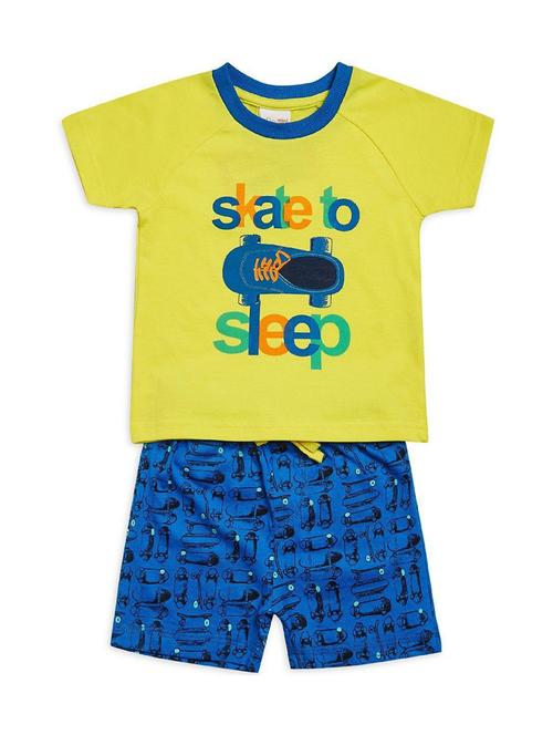 yellow typography printed shorts set - 21193018 - Very Small Image - 1