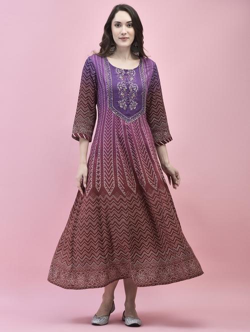 women round neck kurta dupatta set - 21221715 - Very Small Image - 1