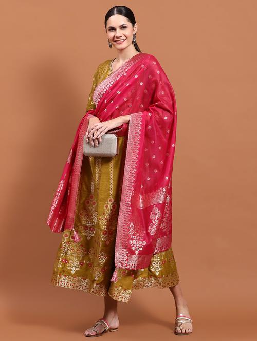 women three quarter sleeve kurta pant with dupatta set - 21221720 - Very Small Image - 1