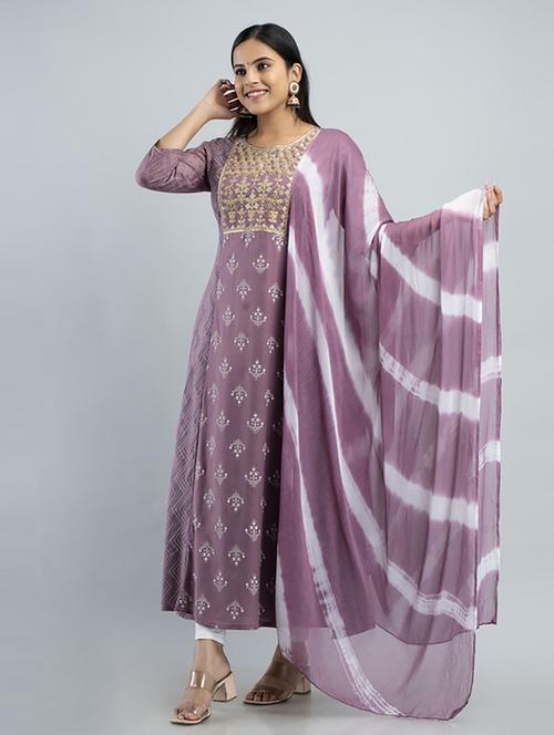 women three quarter sleeve a-line kurta - 21232096 - Very Small Image - 1