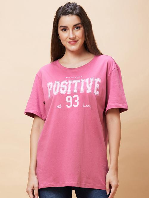 women round neck typographic printed oversized t-shirt - 21237757 - Very Small Image - 1
