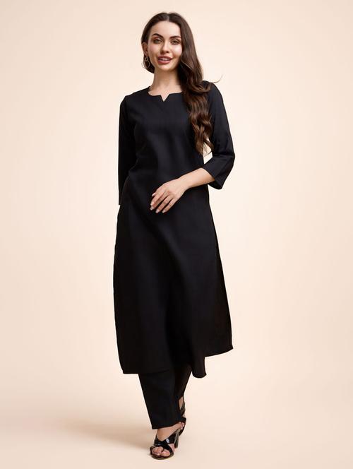 Women Black Solid Kurta Pant Set - 21238048 - Very Small Image - 1