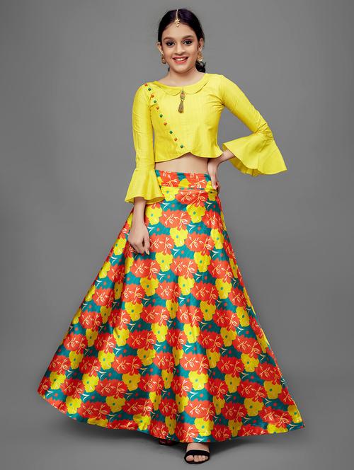 yellow silk blend lehenga choli - 21243553 - Very Small Image - 1