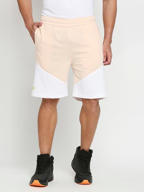 men color block mid rise shorts - 21248554 - Very Small Image - 1