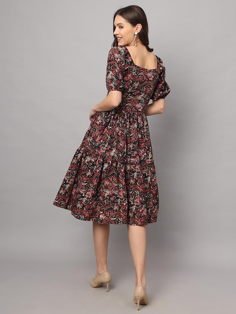 women printed puff sleeves tiered dress - 21277449 - Standard Image - 3
