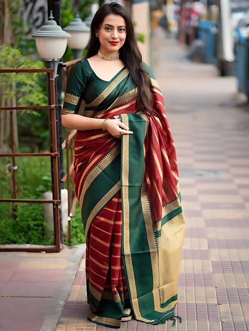 women striped bordered saree with blouse - 21286469 - Very Small Image - 1