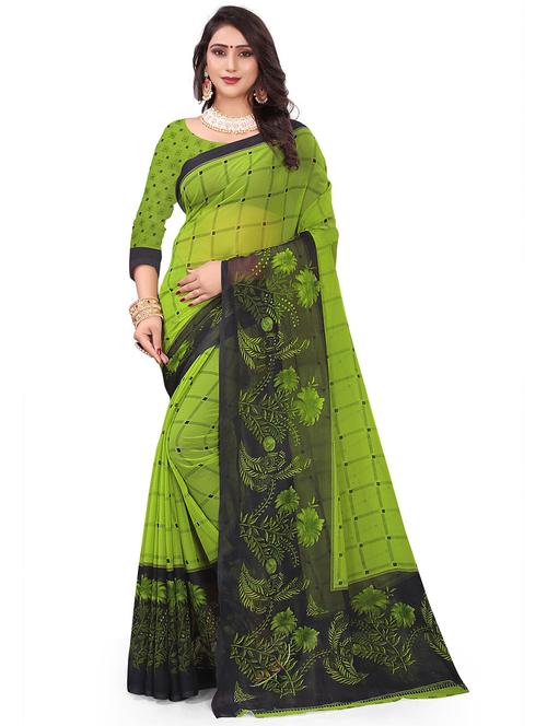 women green printed saree with blouse - 21303386 - Very Small Image - 1