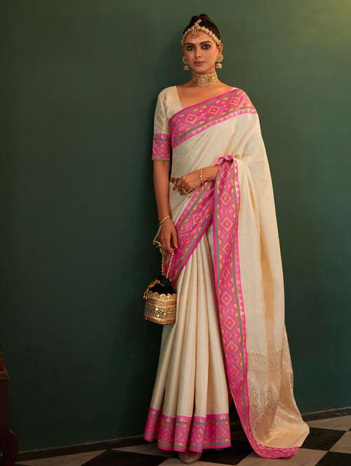 women solid with bordered saree with blouse - 21318846 - Very Small Image - 1