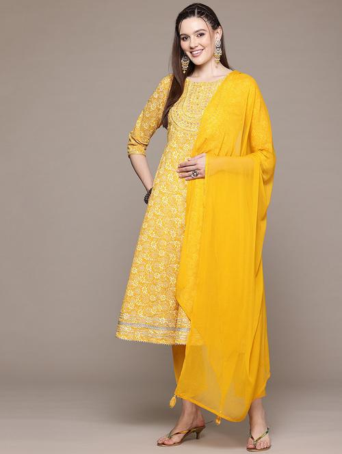 women three quarter sleeve kurta pant with dupatta set - 21320710 - Very Small Image - 1