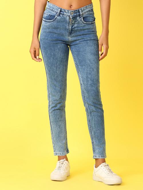 Women Plain Skinny Fit Denim Jeans - 21325080 - Very Small Image - 1