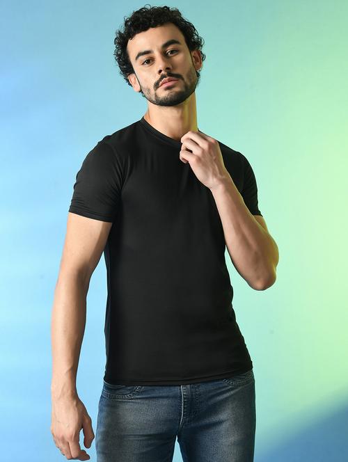 men round neck plain t-shirt - 21340507 - Very Small Image - 1