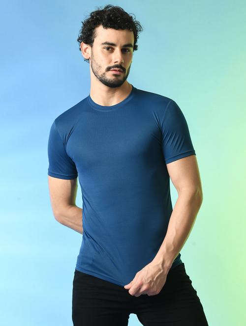 men round neck plain t-shirt - 21340511 - Very Small Image - 1